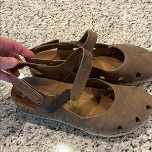 Brown Strappy Sandals